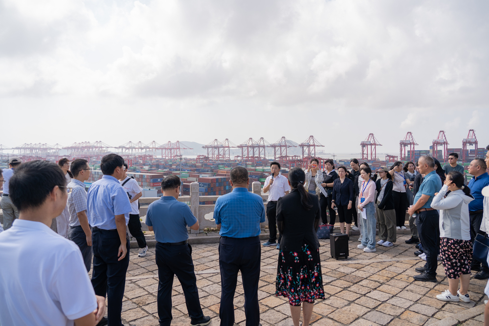 马克思主义学院尹兴老师现场授课